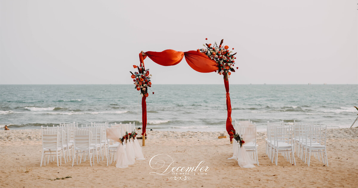 December Wedding Planner