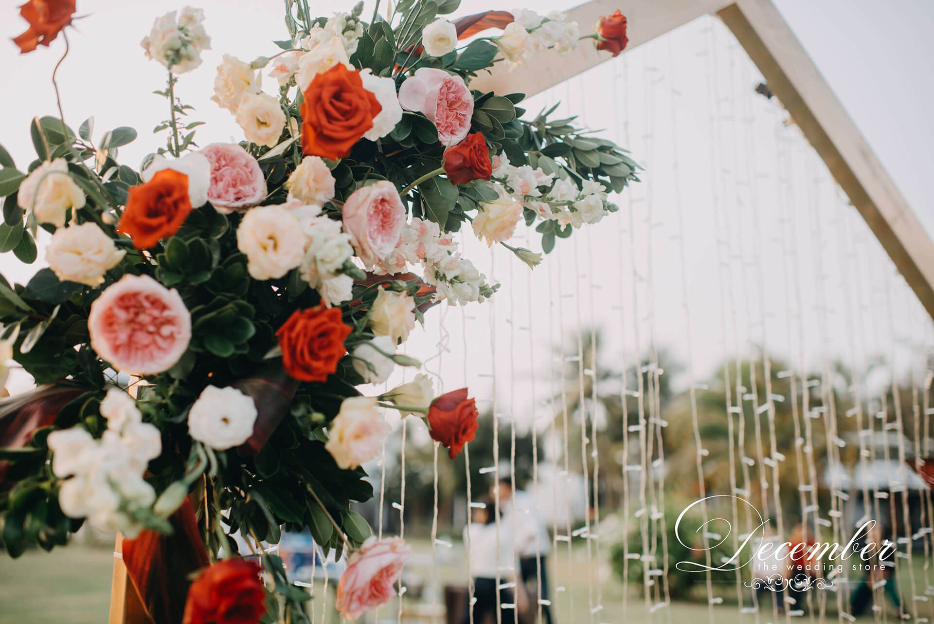 Hoa Cưới & Nghệ Thuật Hoàn Thiện Không Gian Ngày Cưới