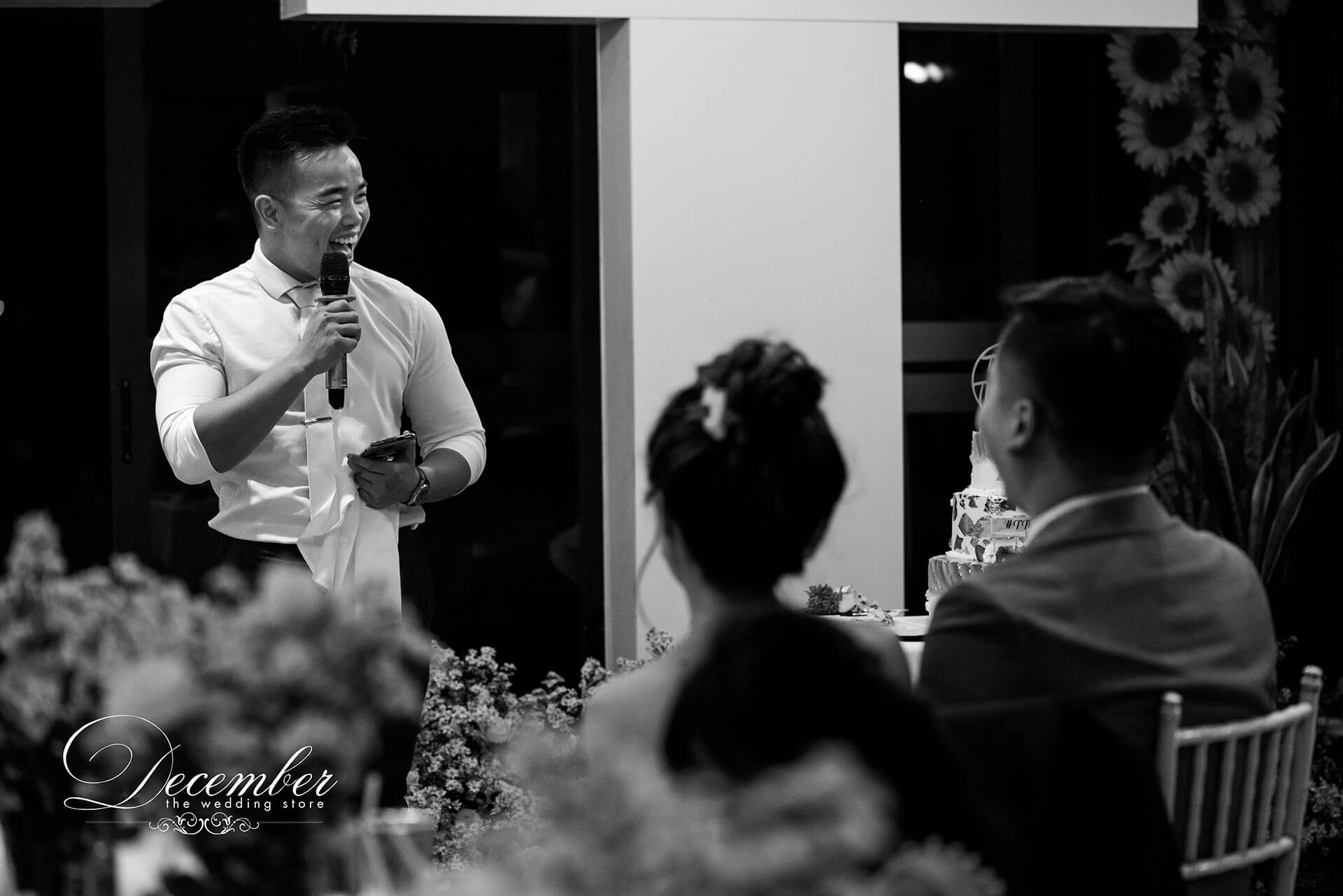 December Wedding Planner