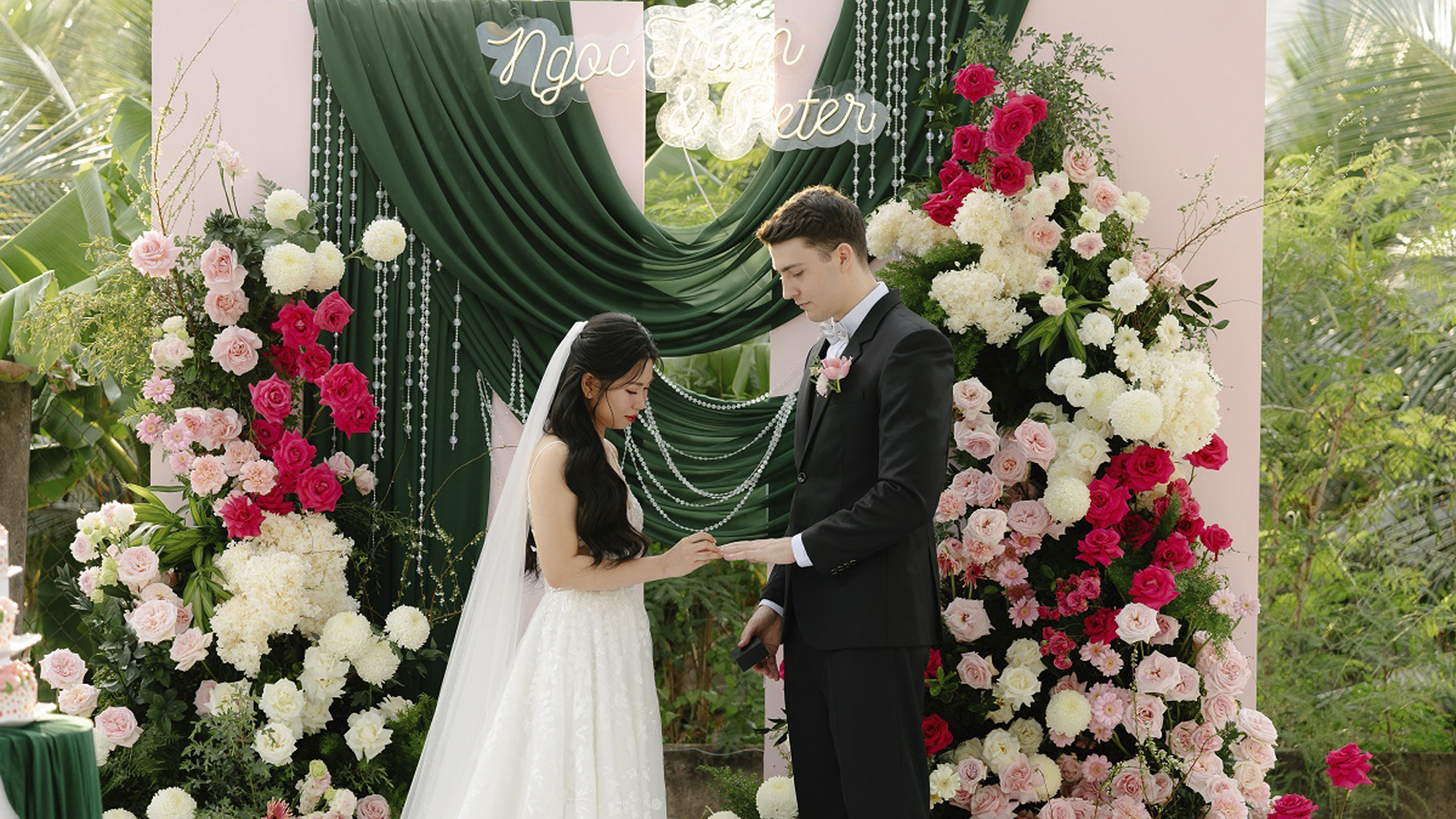 NGOC TRAM & PETER